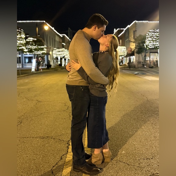 Meet your Posher, Lauren - Picture 11 of 13